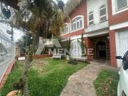 Casa / Sobrado para Locação em Porto Alegre/RS Tristeza...