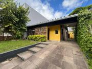 Casa / Sobrado para Locação em Porto Alegre/RS Tristeza...