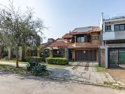 Casa / Sobrado para Locação em Porto Alegre/RS Vila...