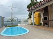 Casa / Sobrado para Locação em Porto Belo/SC Centro 4...