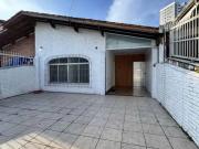 Casa / Sobrado para Locação em Praia Grande/SP Boqueirão...