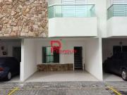 Casa / Sobrado para Locação em Praia Grande/SP Canto do...