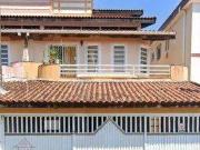 Casa / Sobrado para Locação em Praia Grande/SP...