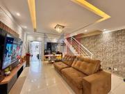 Casa / Sobrado para Locação em Praia Grande/SP...