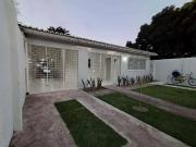 Casa / Sobrado para Locação em Recife/PE Cordeiro 4 Quartos