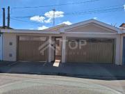 Casa / Sobrado para Locação em São Carlos/SP Jardim...