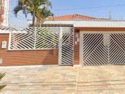 Casa / Sobrado para Locação em São Carlos/SP Recreio dos...