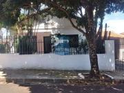 Casa / Sobrado para Locação em São Carlos/SP Vila...