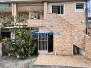Casa / Sobrado para Locação em São João de Meriti/RJ...