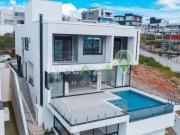 Casa / Sobrado para Locação em São José dos Campos/SP...