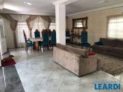 Casa / Sobrado para Locação em São José dos Campos/SP...