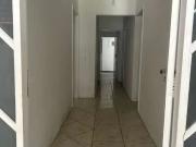 Casa / Sobrado para Locação em São José/SC Barreiros 6...