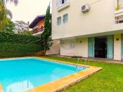 Casa / Sobrado para Locação em São Paulo/SP Interlagos 4...