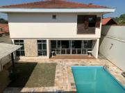 Casa / Sobrado para Locação em São Paulo/SP Interlagos 4...