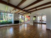 Casa / Sobrado para Locação em São Paulo/SP Interlagos 4...