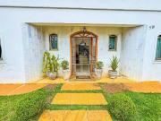 Casa / Sobrado para Locação em São Paulo/SP Interlagos 4...