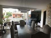 Casa / Sobrado para Locação em São Paulo/SP Interlagos 4...
