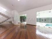 Casa / Sobrado para Locação em São Paulo/SP Jardim São...