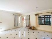 Casa / Sobrado para Locação em São Paulo/SP Vila Carrão...