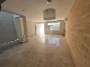 Casa / Sobrado para Locação em São Paulo/SP Vila Nova...