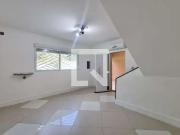 Casa / Sobrado para Locação em São Paulo/SP Vila Santa...