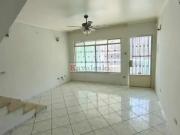 Casa / Sobrado para Locação em São Paulo/SP Vila Santo...
