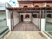 Casa / Sobrado para Locação em São Pedro da Aldeia/RJ...