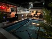 Casa / Sobrado para Locação em Salvador/BA Piatã 5 Quartos