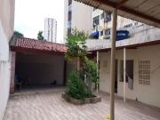 Casa / Sobrado para Locação em Salvador/BA Saúde 4 Quartos