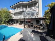 Casa / Sobrado para Locação em Santana de Parnaíba/SP...