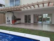 Casa / Sobrado para Locação em Santana de Parnaíba/SP...