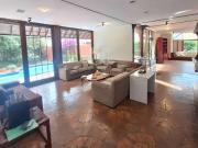 Casa / Sobrado para Locação em Santana de Parnaíba/SP...