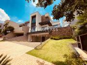 Casa / Sobrado para Locação em Santana de Parnaíba/SP...