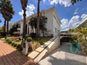 Casa / Sobrado para Locação em Santana de Parnaíba/SP...