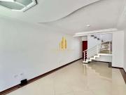 Casa / Sobrado para Locação em Santo André/SP Jardim 3...