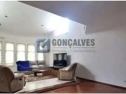 Casa / Sobrado para Locação em Santo André/SP Jardim 4...