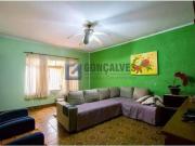 Casa / Sobrado para Locação em Santo André/SP Vila Pires...