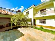 Casa / Sobrado para Locação em Santos/SP Aparecida 5 Quartos