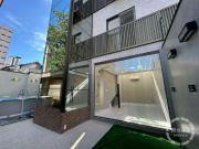 Casa / Sobrado para Locação em Santos/SP Campo Grande 6...