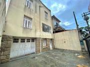 Casa / Sobrado para Locação em Santos/SP Embaré 3 Quartos