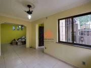 Casa / Sobrado para Locação em Santos/SP Embaré 3 Quartos