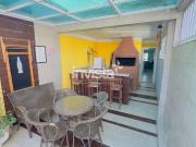 Casa / Sobrado para Locação em Santos/SP Embaré 3 Quartos