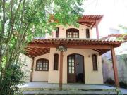 Casa / Sobrado para Locação em Saquarema/RJ Jardim 3 Quartos