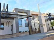 Casa / Sobrado para Locação em Sarandi/PR Parque da...