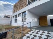 Casa / Sobrado para Locação em Sorocaba/SP Jardim Santa...