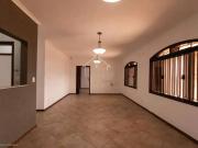 Casa / Sobrado para Locação em Sorocaba/SP Vila Barão 4...