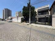 Casa / Sobrado para Locação em Taubaté/SP Centro 5 Quartos