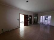 Casa / Sobrado para Locação em Taubaté/SP Jardim Maria...