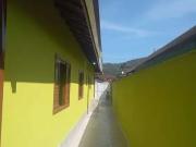 Casa / Sobrado para Locação em Ubatuba/SP Estufa II 3...