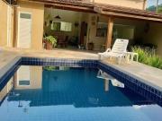 Casa / Sobrado para Locação em Ubatuba/SP Toninhas 4 Quartos